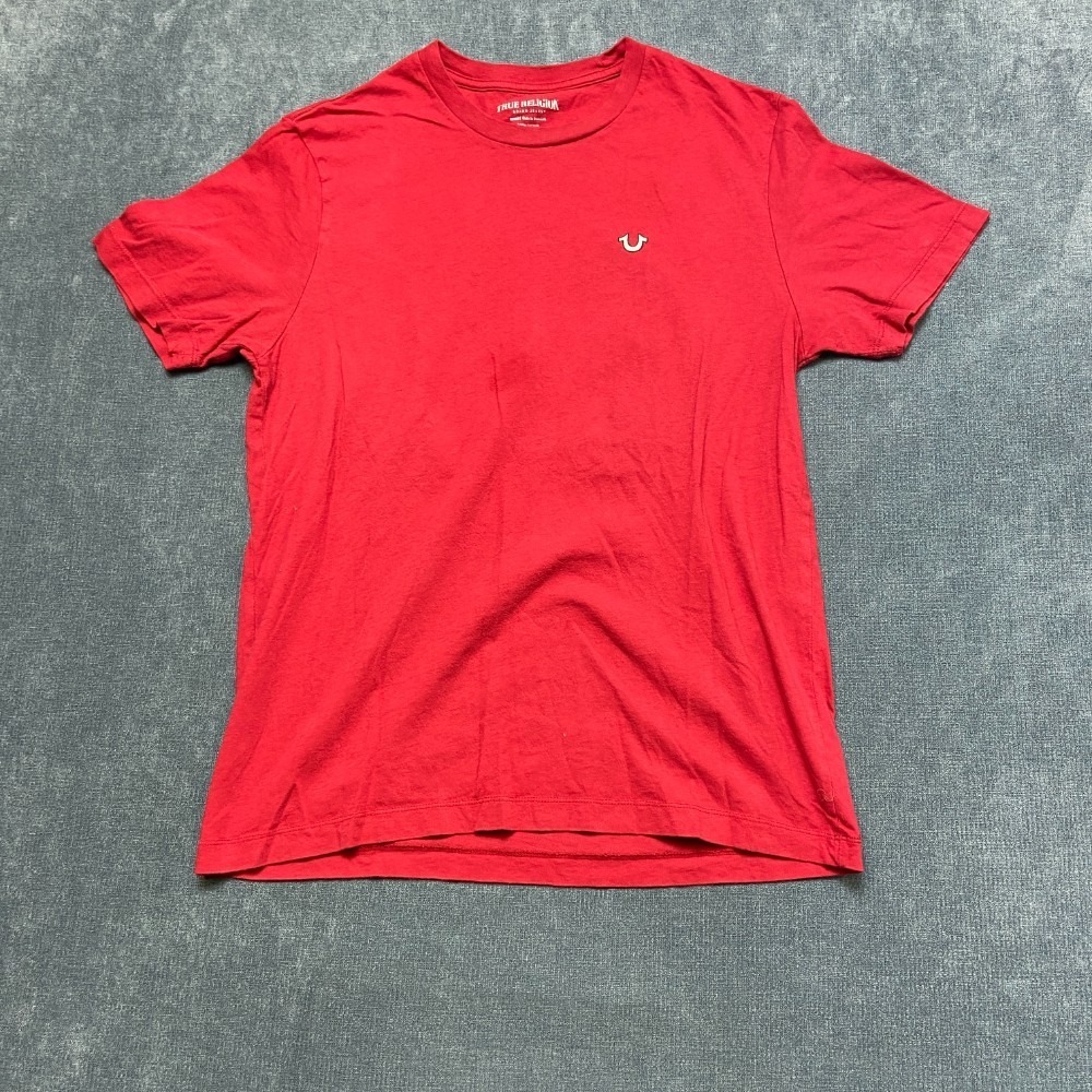 True Religion T Shirt Mens Medium Red Cotton Crew Neck Horseshoe Logo Casual Tee
